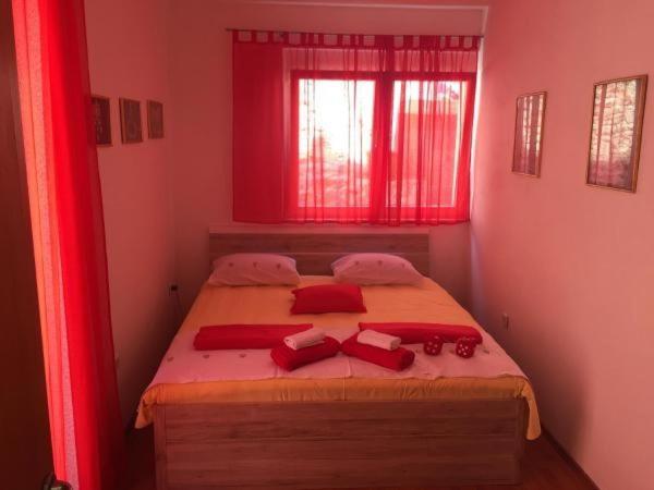 Apartments Kalajzic Pucisca Ruang foto