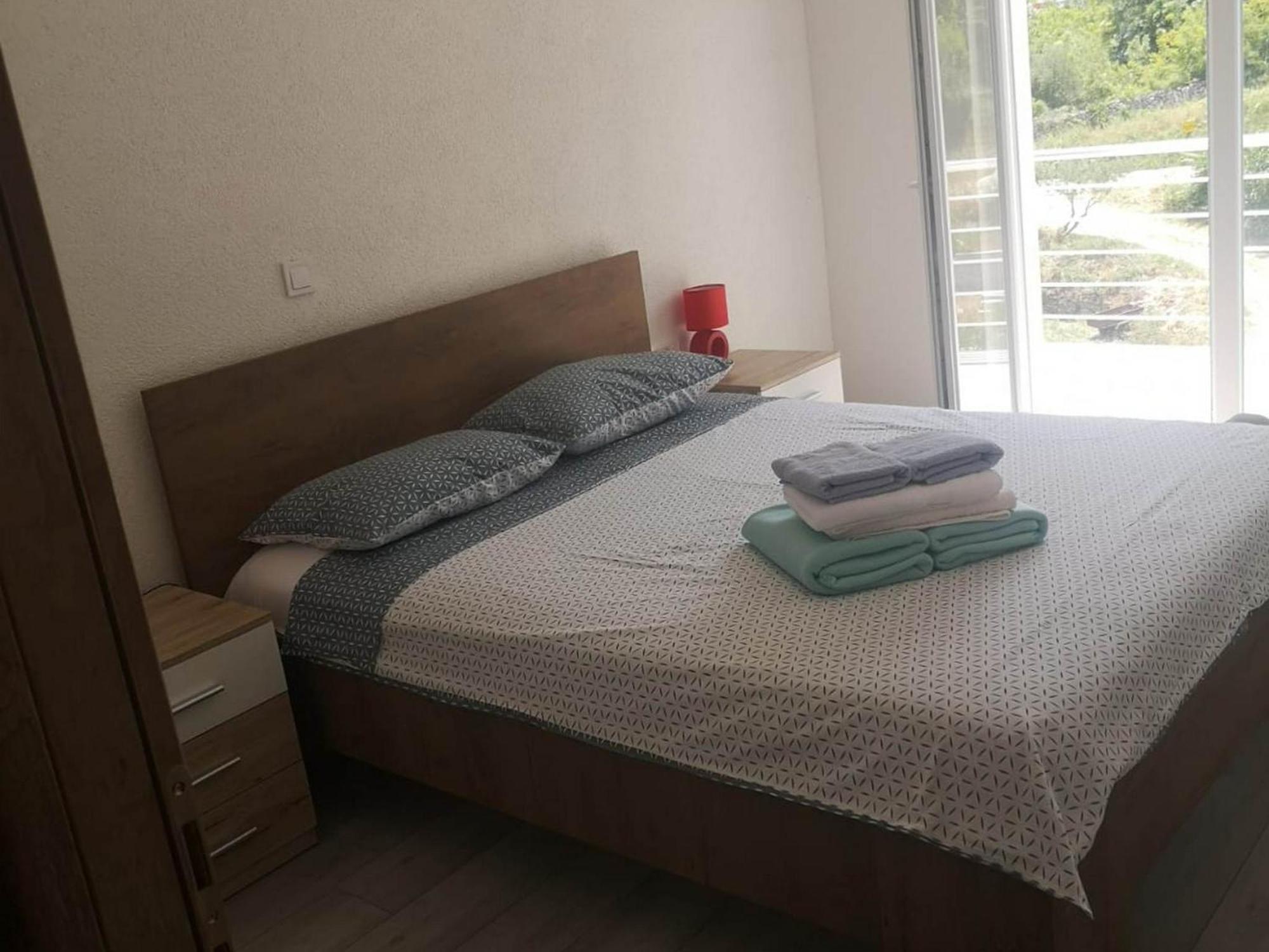 Apartments Kalajzic Pucisca Ruang foto